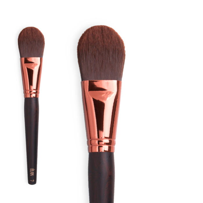 Pensulă profesională pentru make-up BLACKWOOD #7